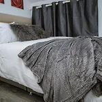 Zest Apartment One